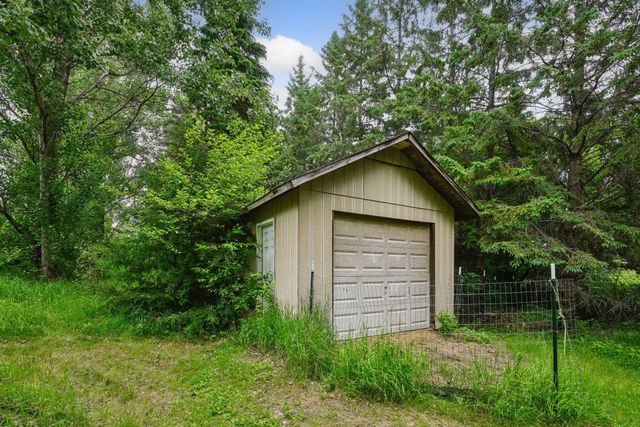 1755 Chateau Way, Minnetrista, MN 55359