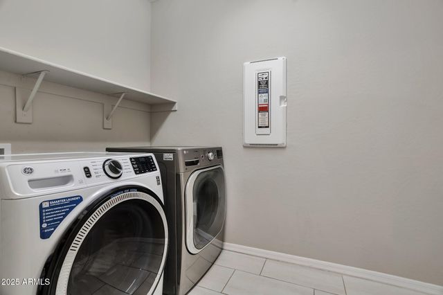 8026 W WOOD Lane, Phoenix, AZ 85043