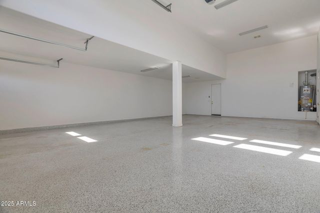 8026 W WOOD Lane, Phoenix, AZ 85043