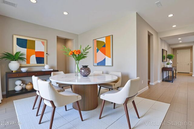 8026 W WOOD Lane, Phoenix, AZ 85043