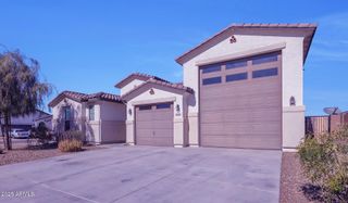 8026 W WOOD Lane, Phoenix, AZ 85043