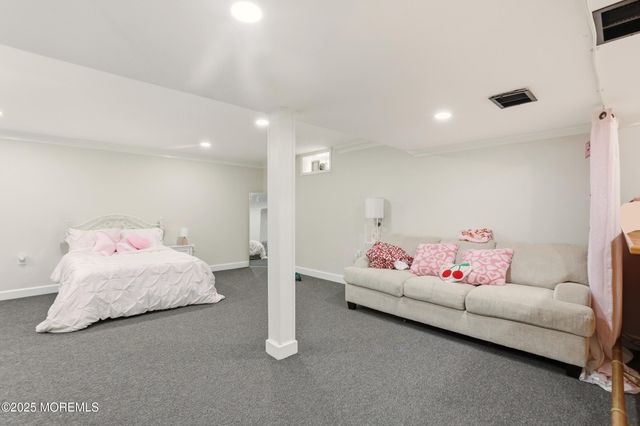 28 Bronia Street, Howell, NJ 07731