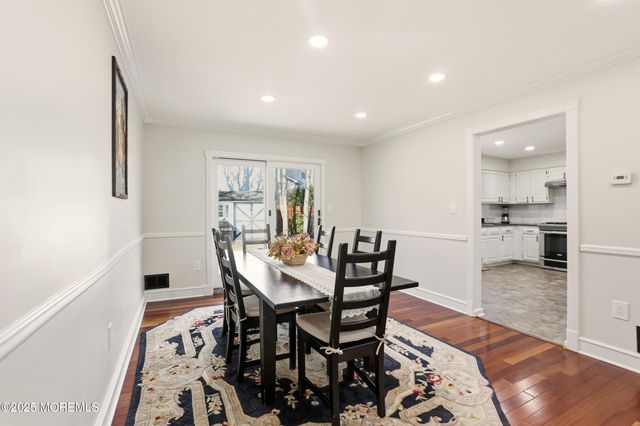 28 Bronia Street, Howell, NJ 07731