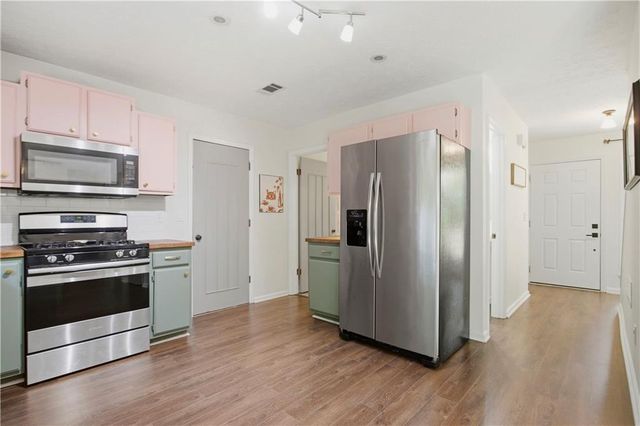 2442 Stonebridge Lane, Duluth, GA 30096