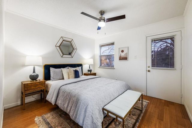 5608 Cougar DR 220, Austin, TX 78745