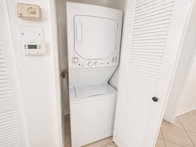 125 WATERSIDE Drive 125, Hypoluxo, FL 33462