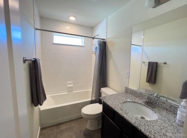 2812 S Fox Court, Englewood, CO 80110