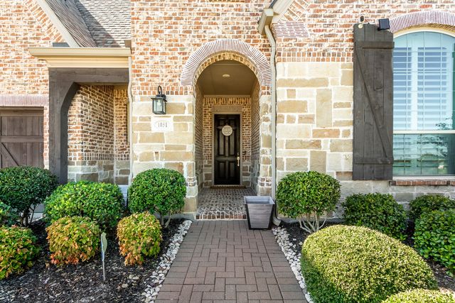 1051 Brookfield Drive, Prosper, TX 75078