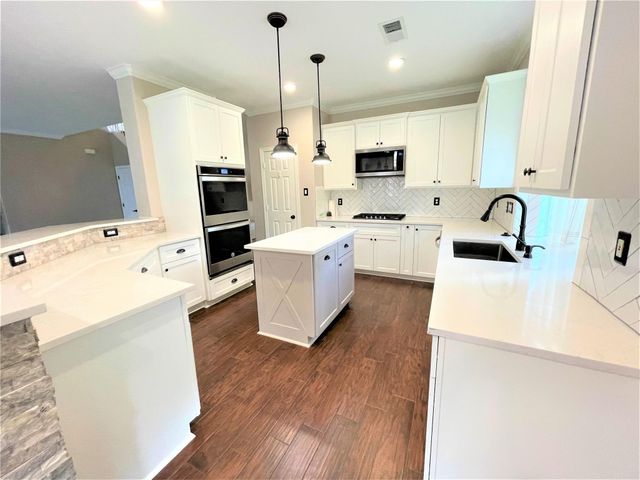 16407 Stone Prairie Drive, Houston, TX 77095