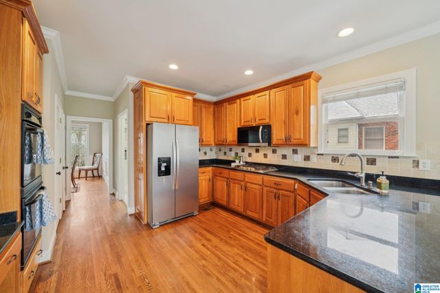 1275 EAGLE PARK ROAD, Birmingham, AL 35242