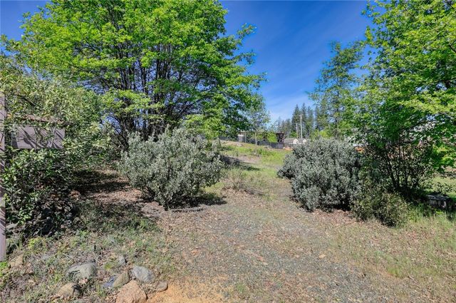 11051 Oak Street, Cobb, CA 95426