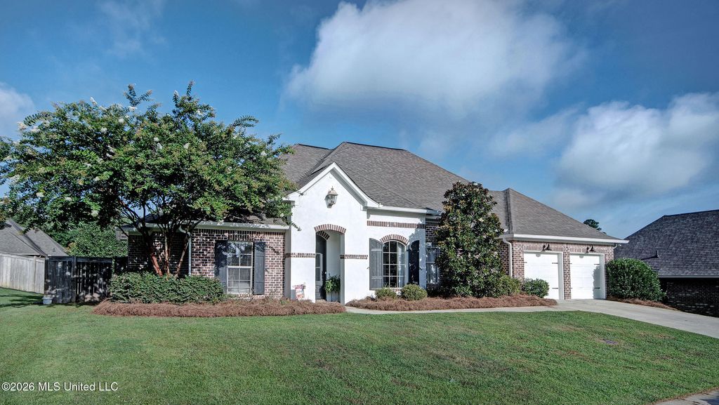 223 Bellamy Court, Flowood, MS 39232