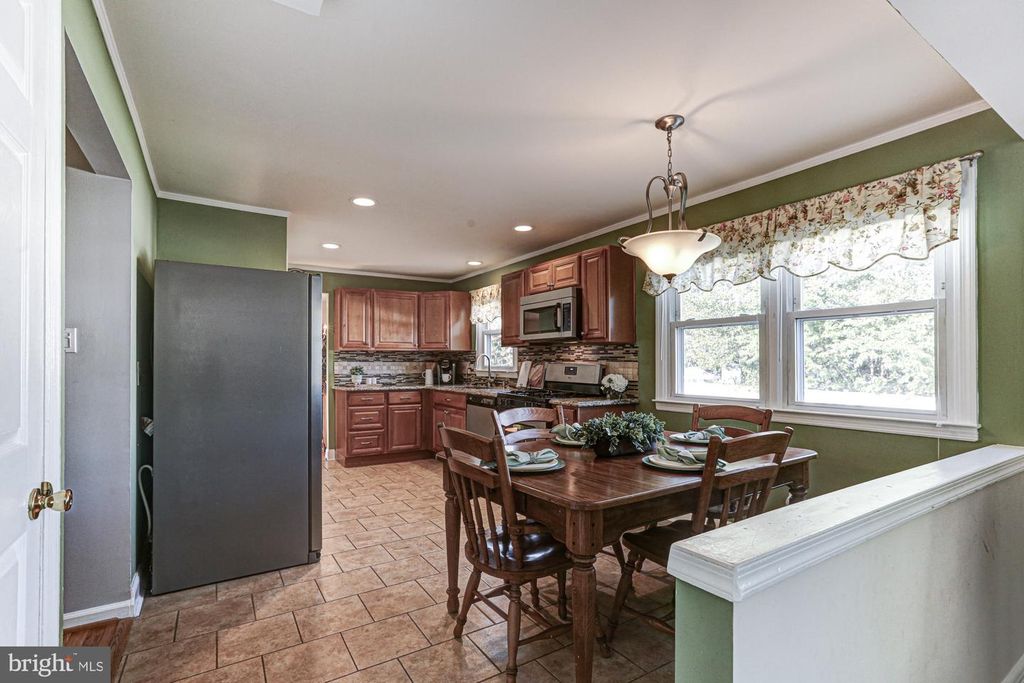 307 E ROOSEVELT AVE, NEW CASTLE, DE 19720 — photo 3