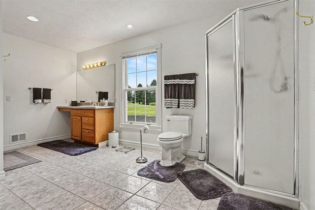 31 E Suttons Ridge, Battle Creek, MI 49014