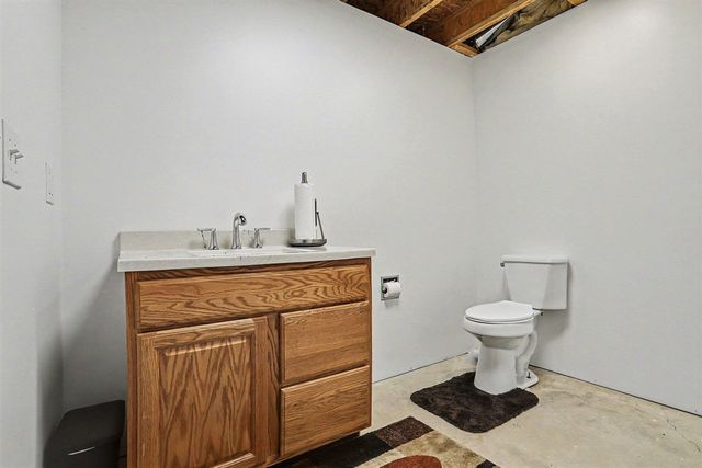 31 E Suttons Ridge, Battle Creek, MI 49014