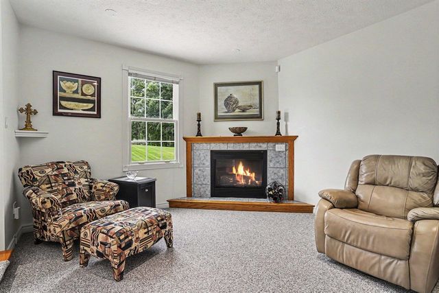31 E Suttons Ridge, Battle Creek, MI 49014