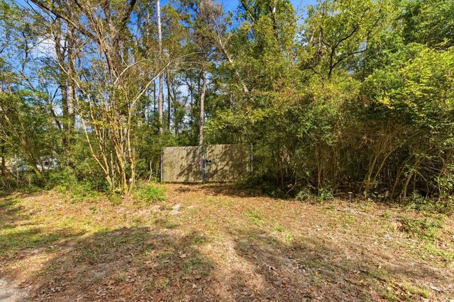 11091 Newton Circle, Conroe, TX 77303