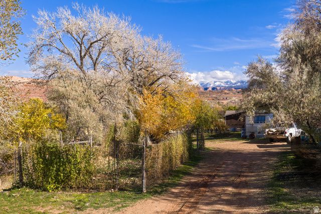 1431 S MILLCREEK DR, Moab, UT 84532