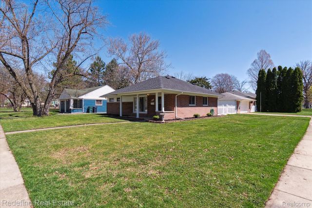 3002 Garden Avenue, Royal Oak, MI 48073