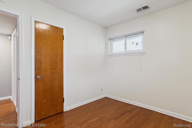 3002 Garden Avenue, Royal Oak, MI 48073