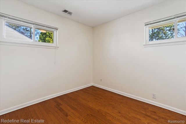 3002 Garden Avenue, Royal Oak, MI 48073