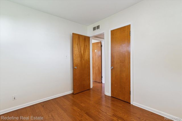 3002 Garden Avenue, Royal Oak, MI 48073