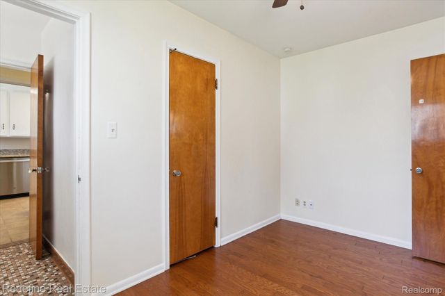 3002 Garden Avenue, Royal Oak, MI 48073