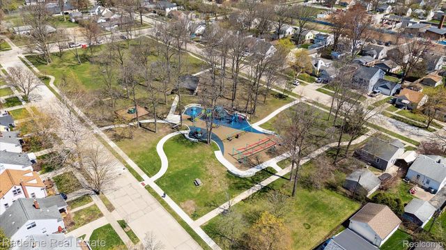 3002 Garden Avenue, Royal Oak, MI 48073