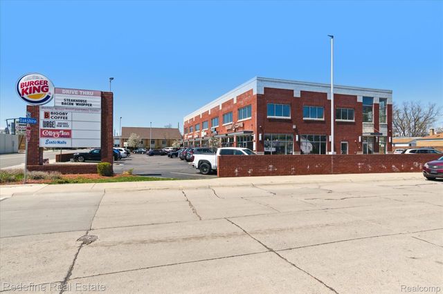 3002 Garden Avenue, Royal Oak, MI 48073