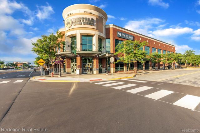3002 Garden Avenue, Royal Oak, MI 48073