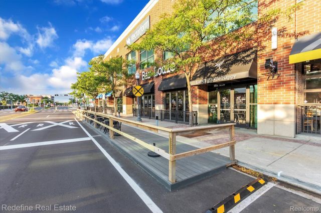 3002 Garden Avenue, Royal Oak, MI 48073