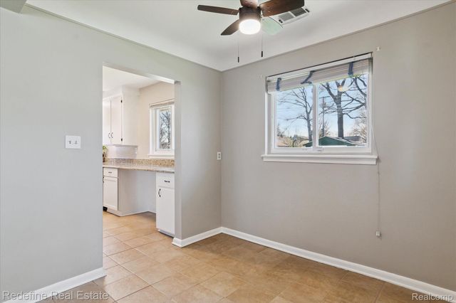3002 Garden Avenue, Royal Oak, MI 48073