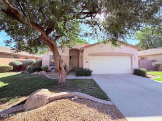 2061 E BELLERIVE Place, Chandler, AZ 85249