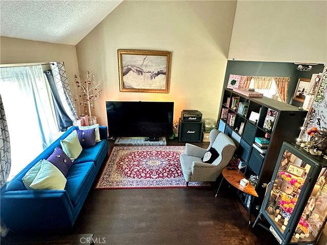 1142 Brentwood, Rialto, CA 92376