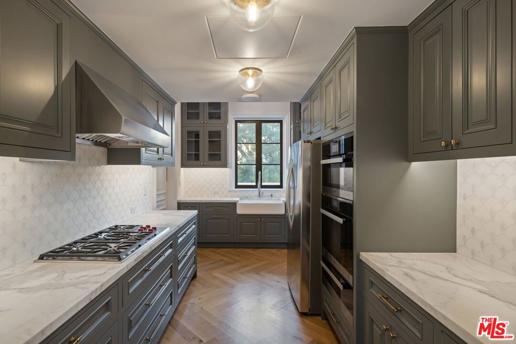 property-img