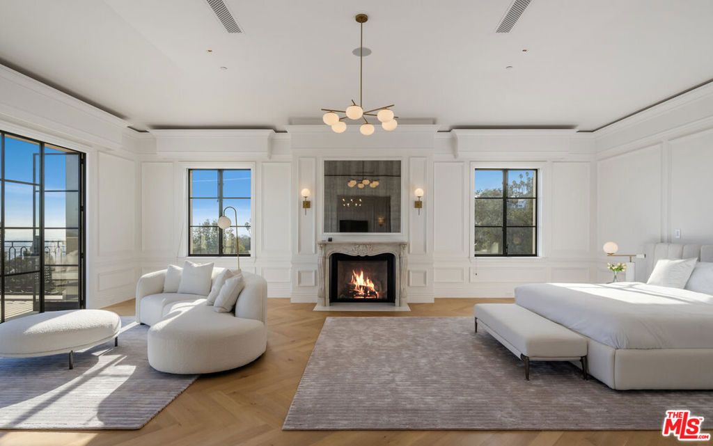 property-img