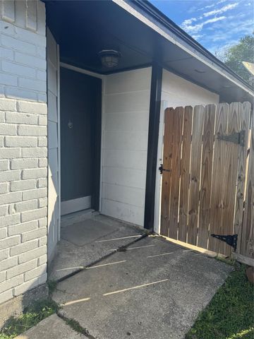 10056 Sharpton Drive, Houston, TX 77038