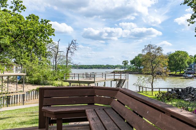 316 Oak Lane, Tool, TX 75143