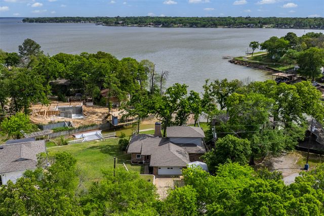 316 Oak Lane, Tool, TX 75143