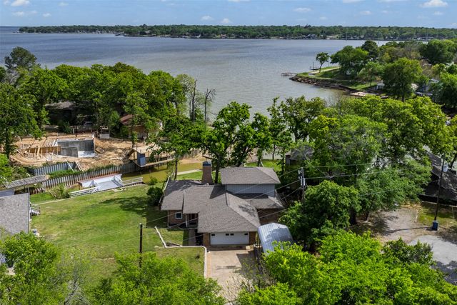 316 Oak Lane, Tool, TX 75143