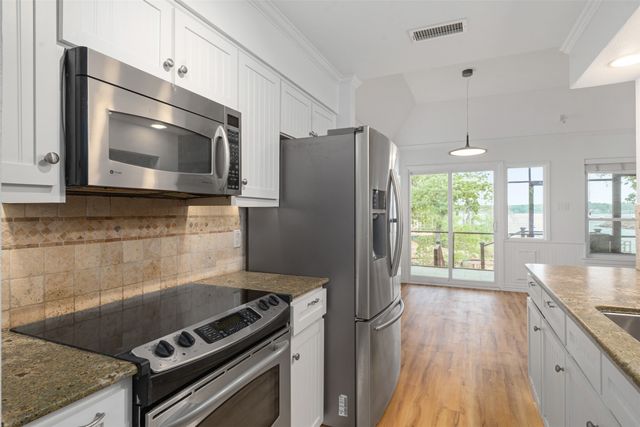 316 Oak Lane, Tool, TX 75143