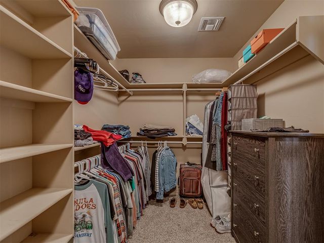 301 E Mobile Terrace, Mustang, OK 73064