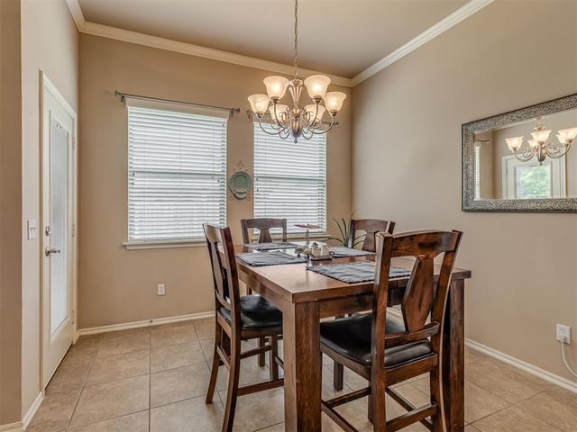 301 E Mobile Terrace, Mustang, OK 73064