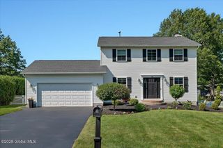 139 Country Walk Road, Rotterdam, NY 12306