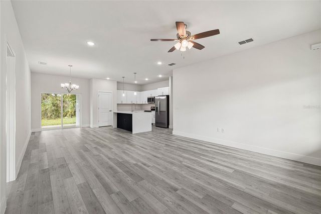 21987 SW MANGO LANE, Dunnellon, FL 34431