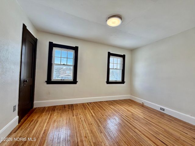 3527 Hazelhurst Avenue, Toledo, OH 43612