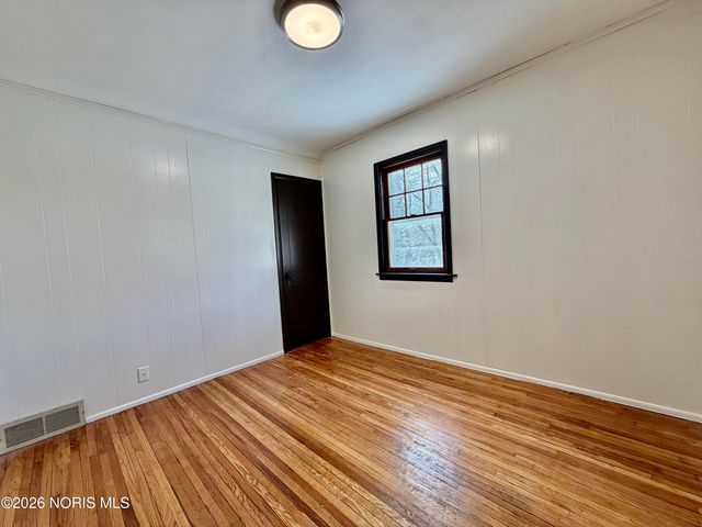 3527 Hazelhurst Avenue, Toledo, OH 43612