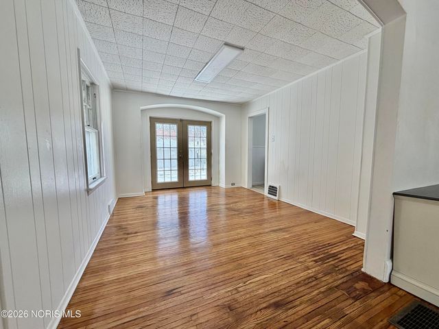 3527 Hazelhurst Avenue, Toledo, OH 43612