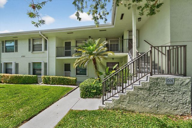 1701 Sabal Ridge Circle G, Palm Beach Gardens, FL 33418