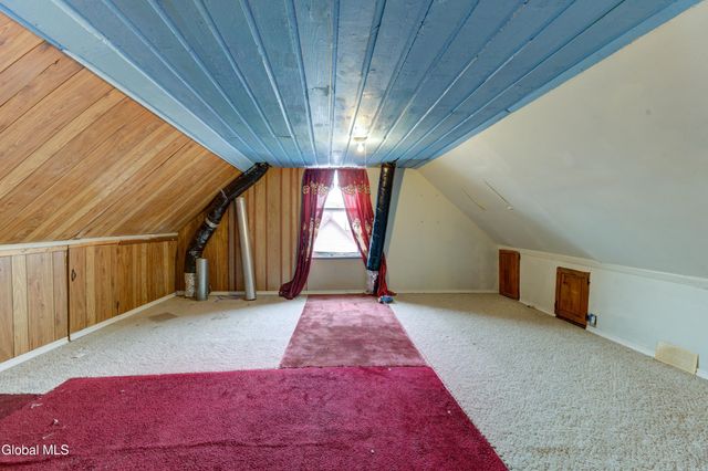 25 Steuben Street, Schenectady, NY 12307